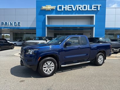 Used 2023 Nissan Frontier SV w/ Tow Package