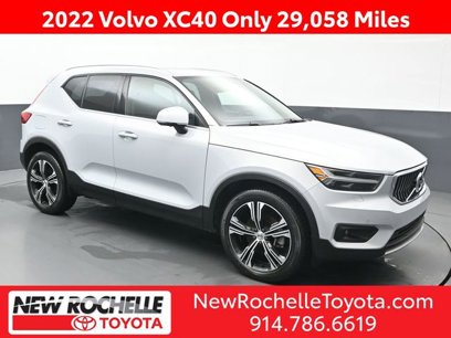 Used 2022 Volvo XC40 T5 Inscription w/ Advanced Package
