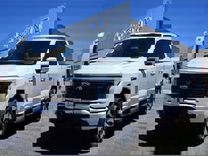 New 2025 Ford F150 Lightning Platinum