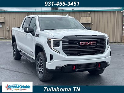 New 2025 GMC Sierra 1500 AT4 w/ AT4 Premium Package