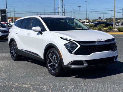 New 2025 Kia Sportage EX