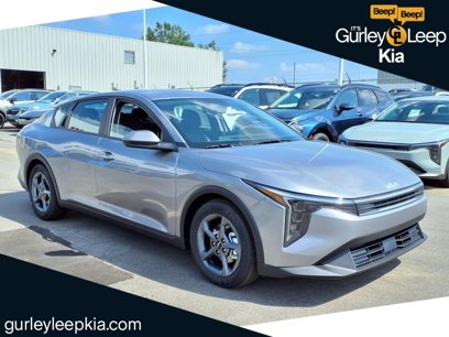 New 2025 Kia K4 LXS