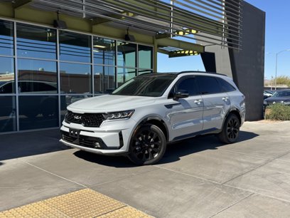 Used 2023 Kia Sorento SX
