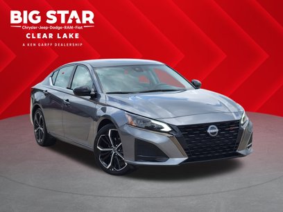 Used 2023 Nissan Altima 2.5 SR