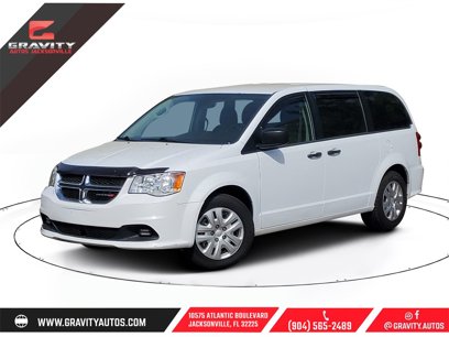 Used 2019 Dodge Grand Caravan SE w/ UConnect Hands-Free Group
