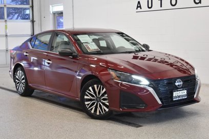 Used 2024 Nissan Altima 2.5 SV