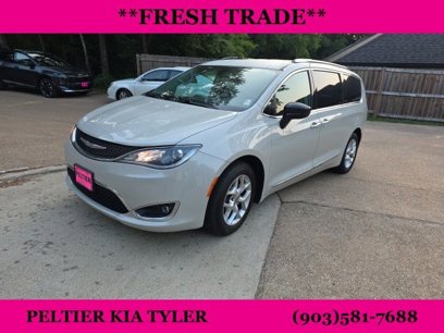 Used 2017 Chrysler Pacifica Touring-L Plus