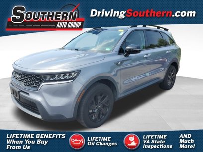 Used 2023 Kia Sorento S w/ Panoramic Sunroof Package