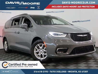 Used 2022 Chrysler Pacifica Touring-L