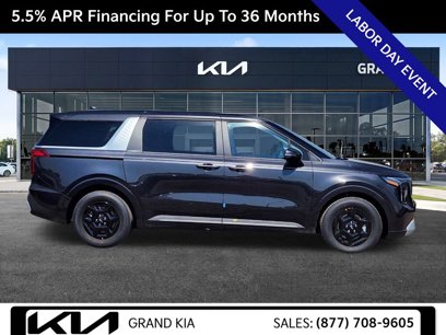 New 2025 Kia Carnival LX