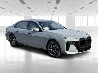 New 2025 BMW 760i xDrive w/ Executive Package
