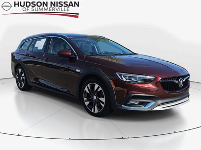 Used 2018 Buick Regal Essence w/ Driver Confidence Package #1