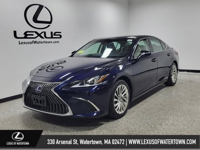 Certified 2021 Lexus ES 300h w/ Accessory Package 2