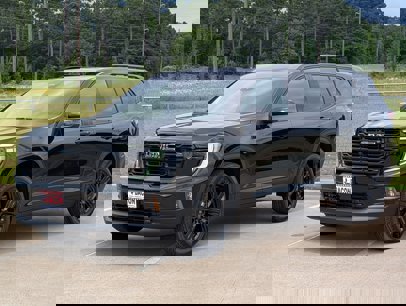 New 2025 GMC Acadia Elevation w/ Elevation Premium Package