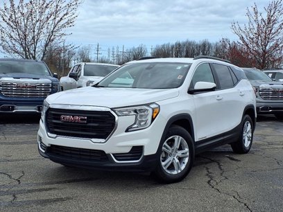 Certified 2022 GMC Terrain SLE w/ Driver Convenience Package