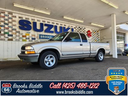 Used 2001 Chevrolet S10 Pickup LS w/ Preferred Equipment Group