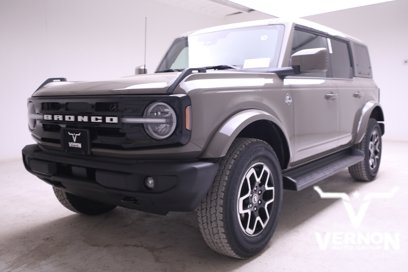 New 2025 Ford Bronco Outer Banks