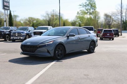 Used 2023 Hyundai Elantra SEL