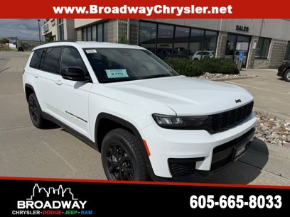 New 2025 Jeep Grand Cherokee L Laredo