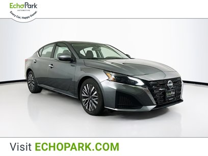 Used 2023 Nissan Altima 2.5 SV
