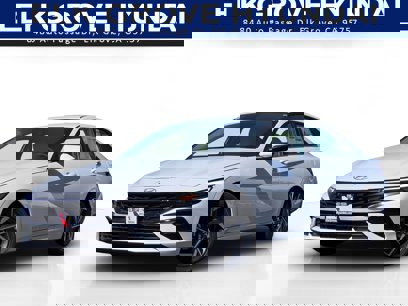 New 2025 Hyundai Elantra Limited