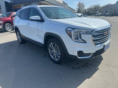 Used 2023 GMC Terrain SLT