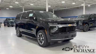 New 2025 Chevrolet Suburban LS w/ Max Trailering Package