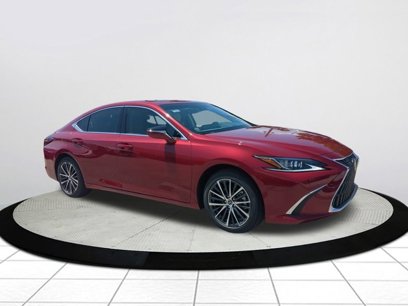 New 2025 Lexus ES 350 w/ Premium Package