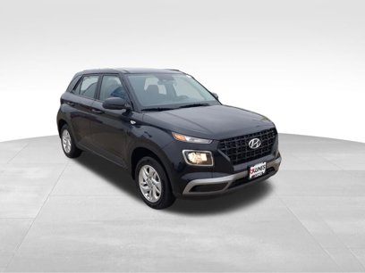 New 2025 Hyundai Venue SE