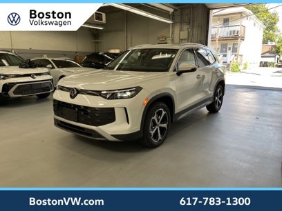 New 2025 Volkswagen Tiguan SE
