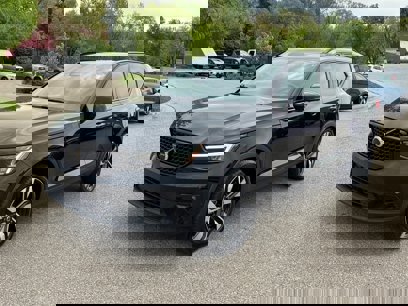 Certified 2024 Volvo XC40 B5 Plus