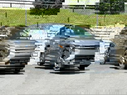New 2025 Kia K4 LXS