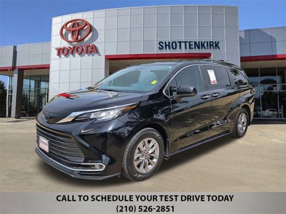 Used 2023 Toyota Sienna XLE