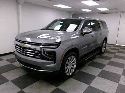 New 2025 Chevrolet Suburban Premier w/ Sun And Tow Package