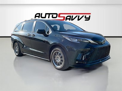 Used 2022 Toyota Sienna XSE