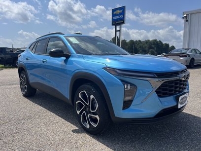 New 2025 Chevrolet Trax RS w/ Sunroof Package