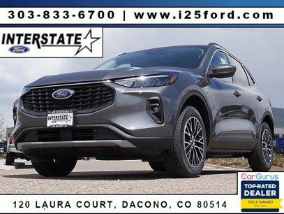 New 2025 Ford Escape SE w/ Class II Trailer Tow Package