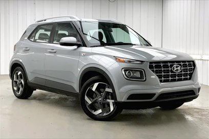 Used 2021 Hyundai Venue SEL
