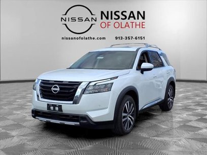 New 2025 Nissan Pathfinder Platinum w/ Cargo Package