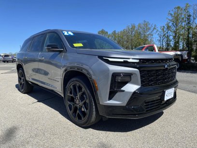 Used 2024 Chevrolet Traverse RS