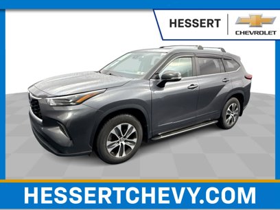 Used 2023 Toyota Highlander XLE