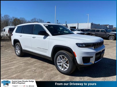 New 2025 Jeep Grand Cherokee L Laredo w/ Luxury Tech Group I