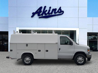 New 2025 Ford E-350 and Econoline 350 Super Duty w/ Power Equipment Group