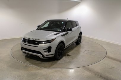 Used 2025 Land Rover Range Rover Evoque Dynamic SE