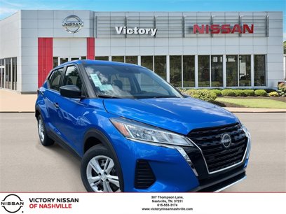 New 2025 Nissan Kicks Play S