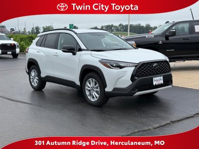 New 2025 Toyota Corolla Cross LE