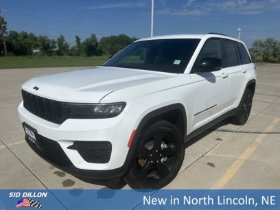 New 2025 Jeep Grand Cherokee Altitude