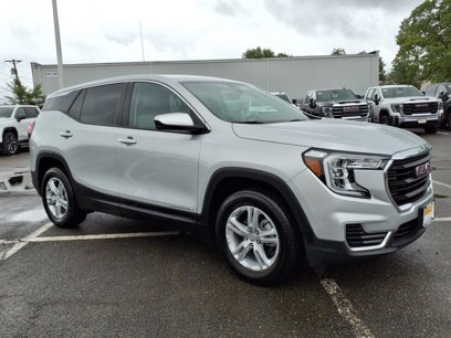 Used 2022 GMC Terrain SLE