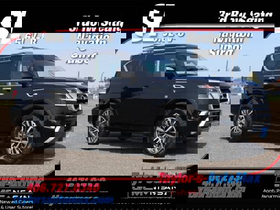 Used 2022 Nissan Armada SL w/ Captain's Chairs Package