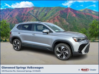 New 2025 Volkswagen Taos SE